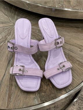 White House Black Market Lilac Buckle Strap Women's Slide Sandals
